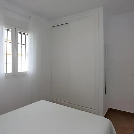 Holiday home En Conil Con Piscina