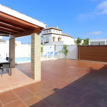 En Conil Con Piscina Holiday home Conil De La Frontera